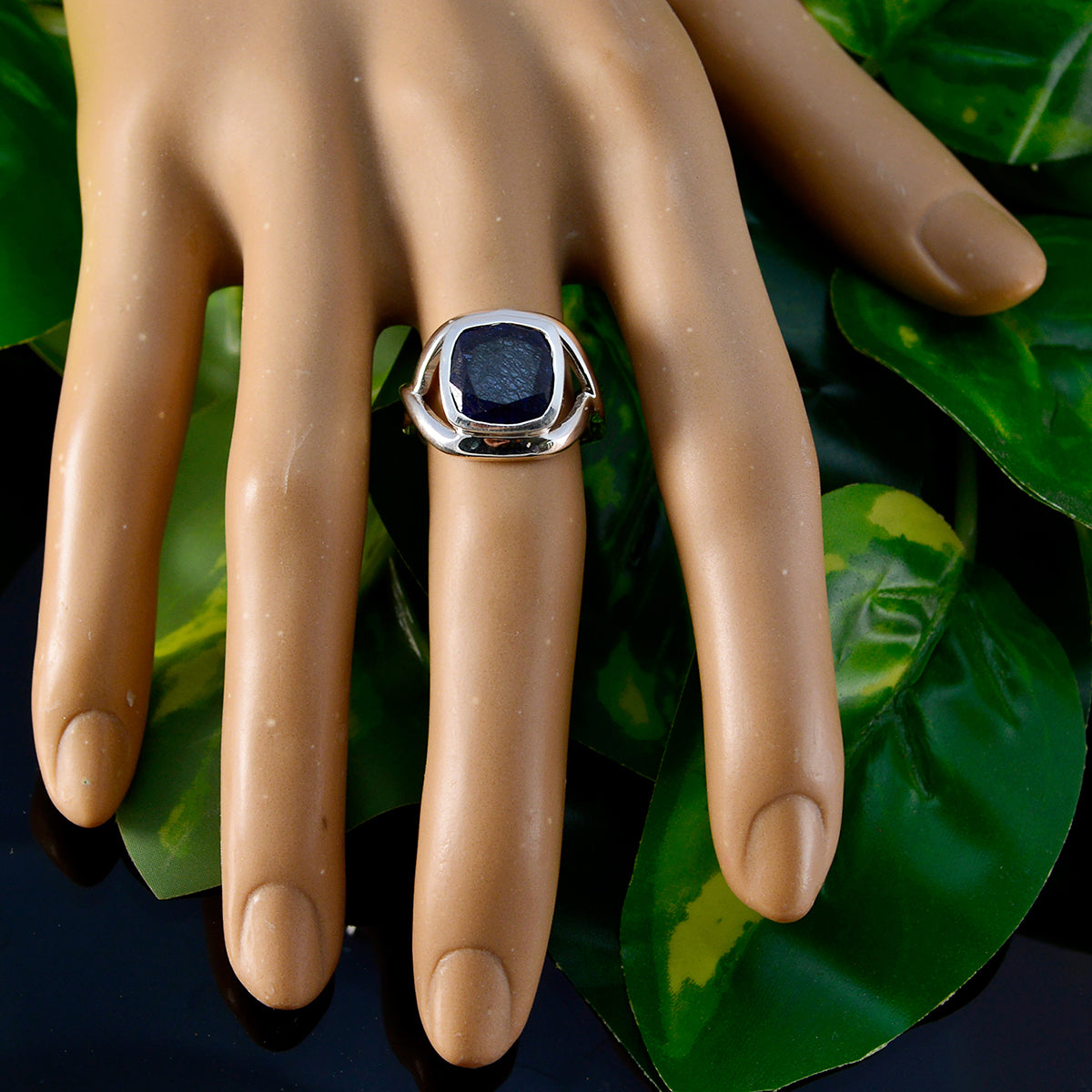 Nisa Feminine Brown Solitaire Ring
