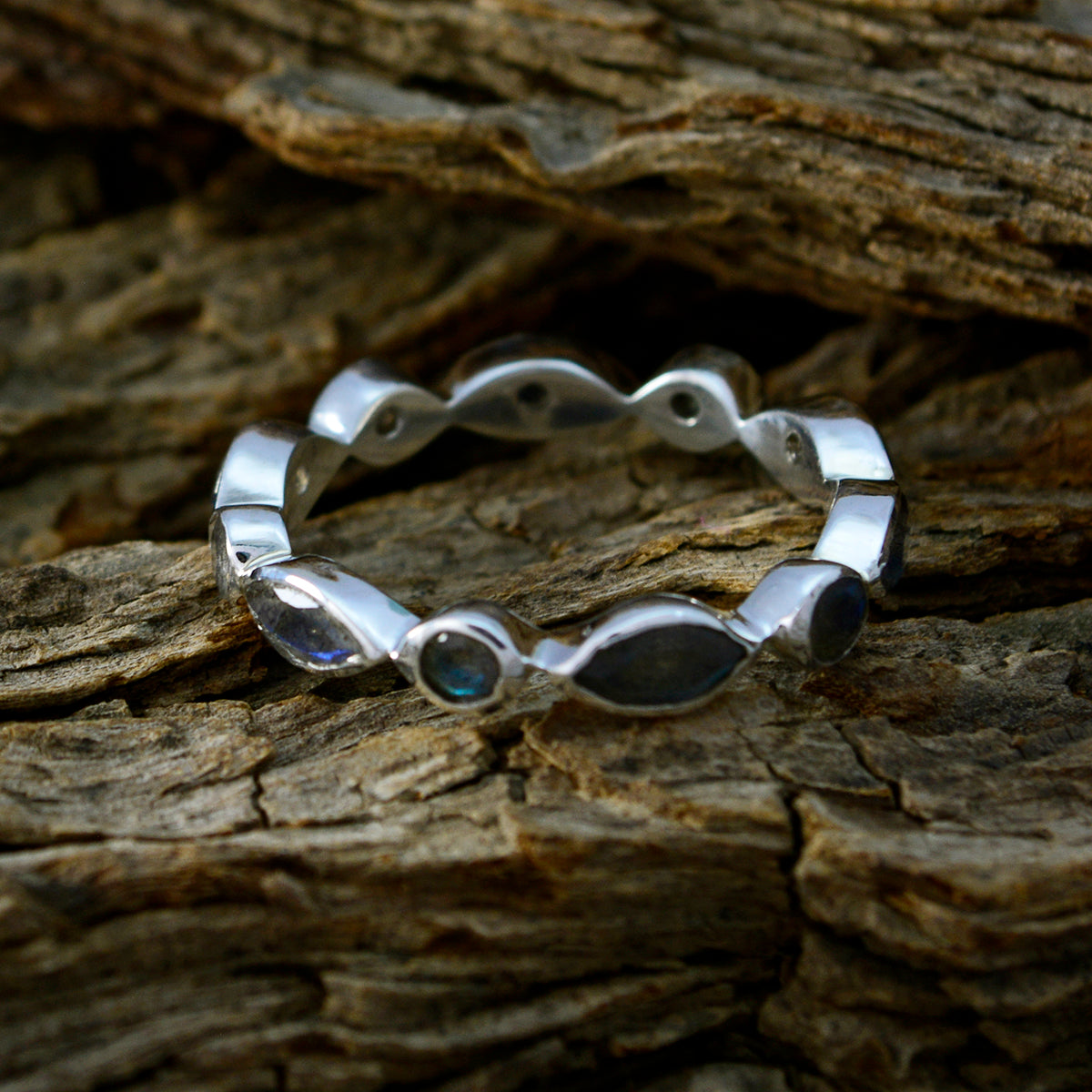 Yuna Eternity Grey multiple Band