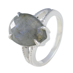 Stella Sophisticated Grey Solitaire Ring