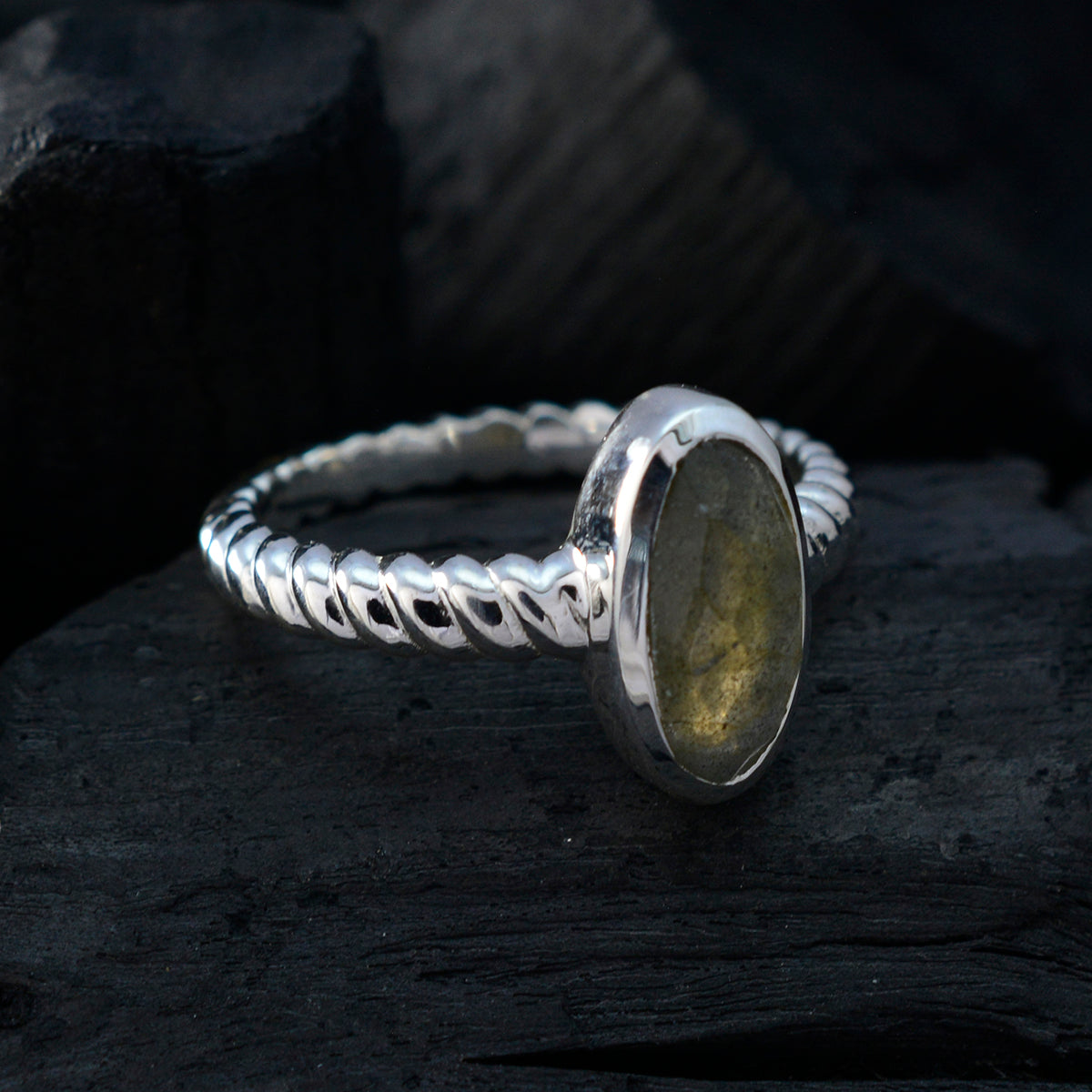 Alina Twist Grey Solitaire Ring