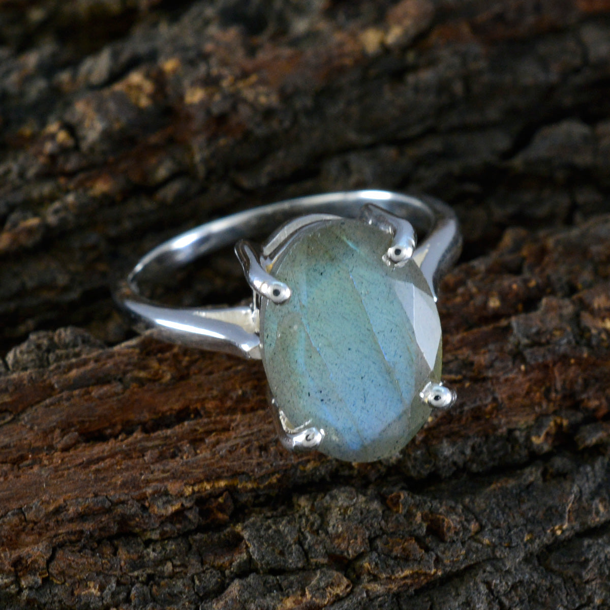 Penelope Artisan Grey Solitaire Ring