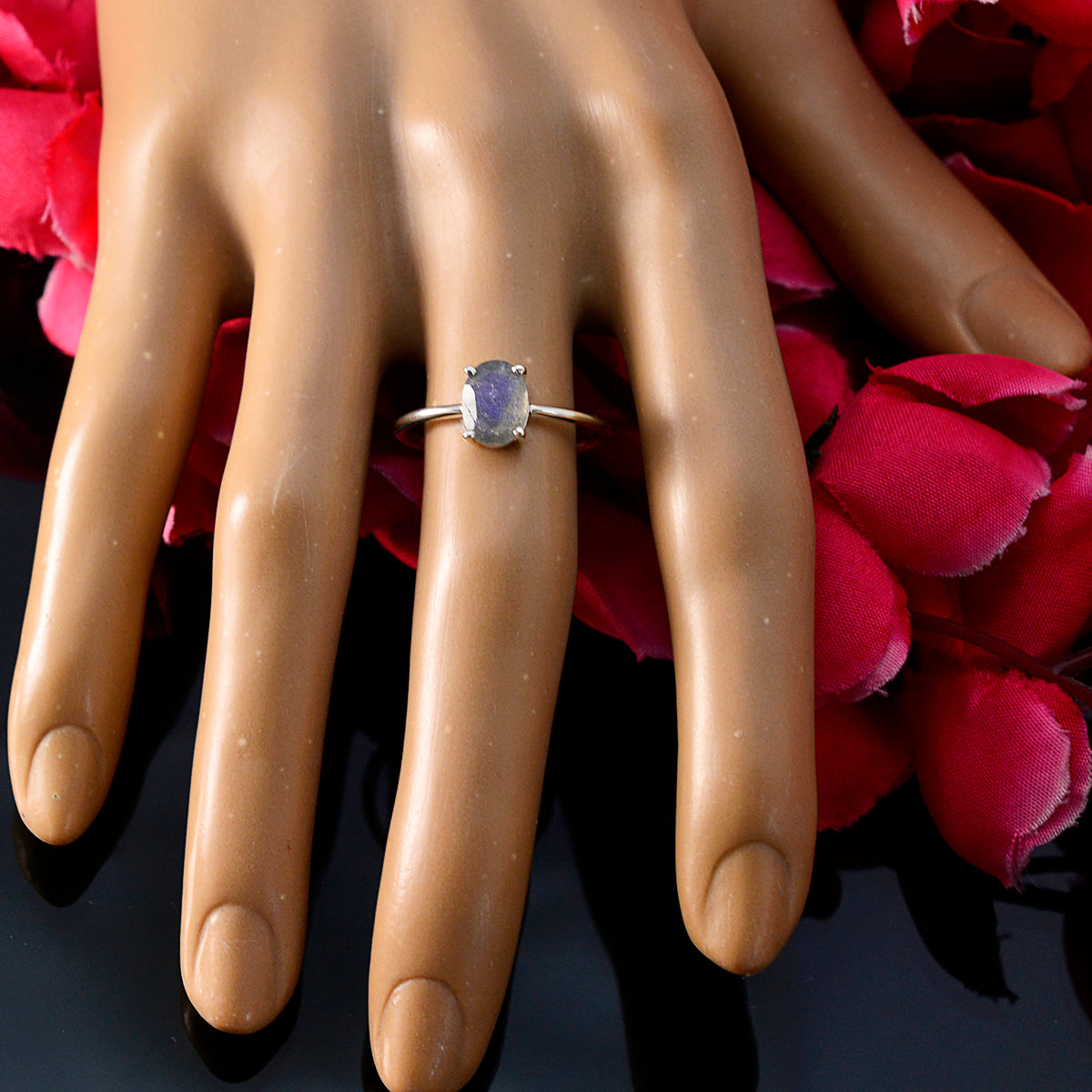 Ling Graceful Grey Solitaire Ring