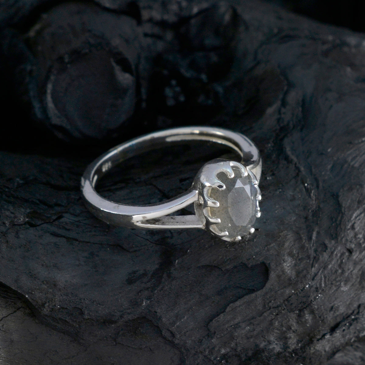 Violet Trendy Grey Solitaire Ring