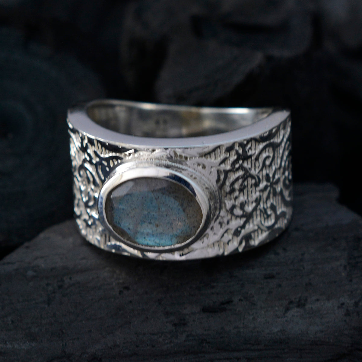 Nisa Art Deco Grey Solitaire Ring