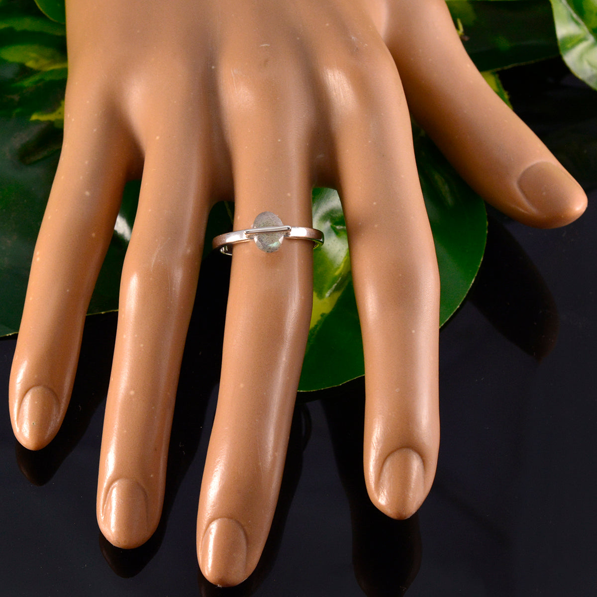 Hina Fairytale Grey Solitaire Ring