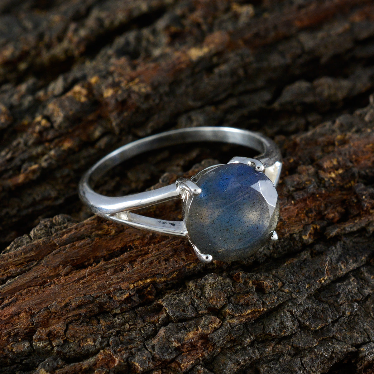 Alina Glamorous Grey Solitaire Ring