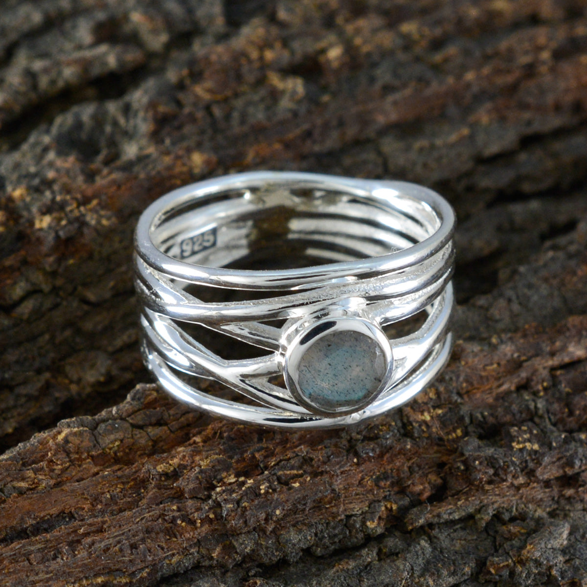 Lily Rope-Wire Grey Solitaire Band