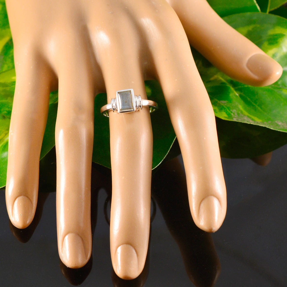 Victoria Fairytale Grey Solitaire Ring
