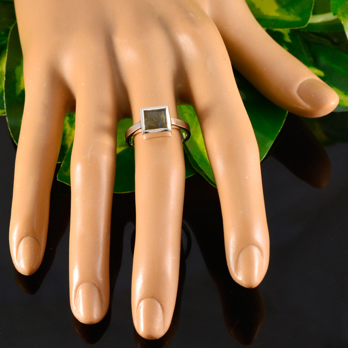 Andrea Graceful Grey Solitaire Ring