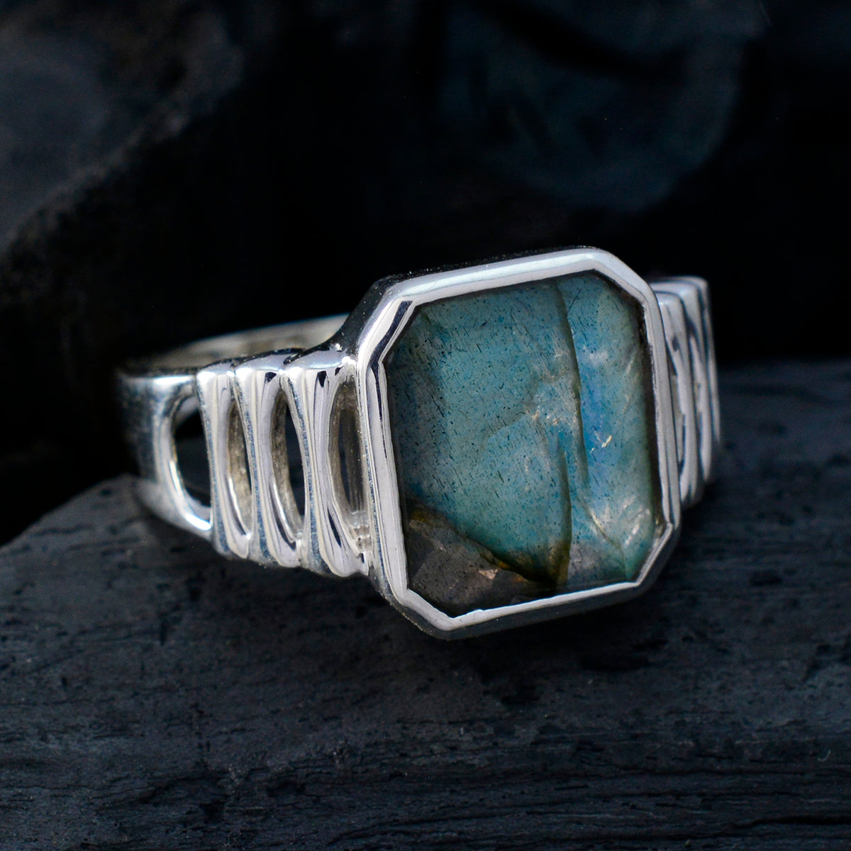 Autumn Signet Grey Solitaire Ring