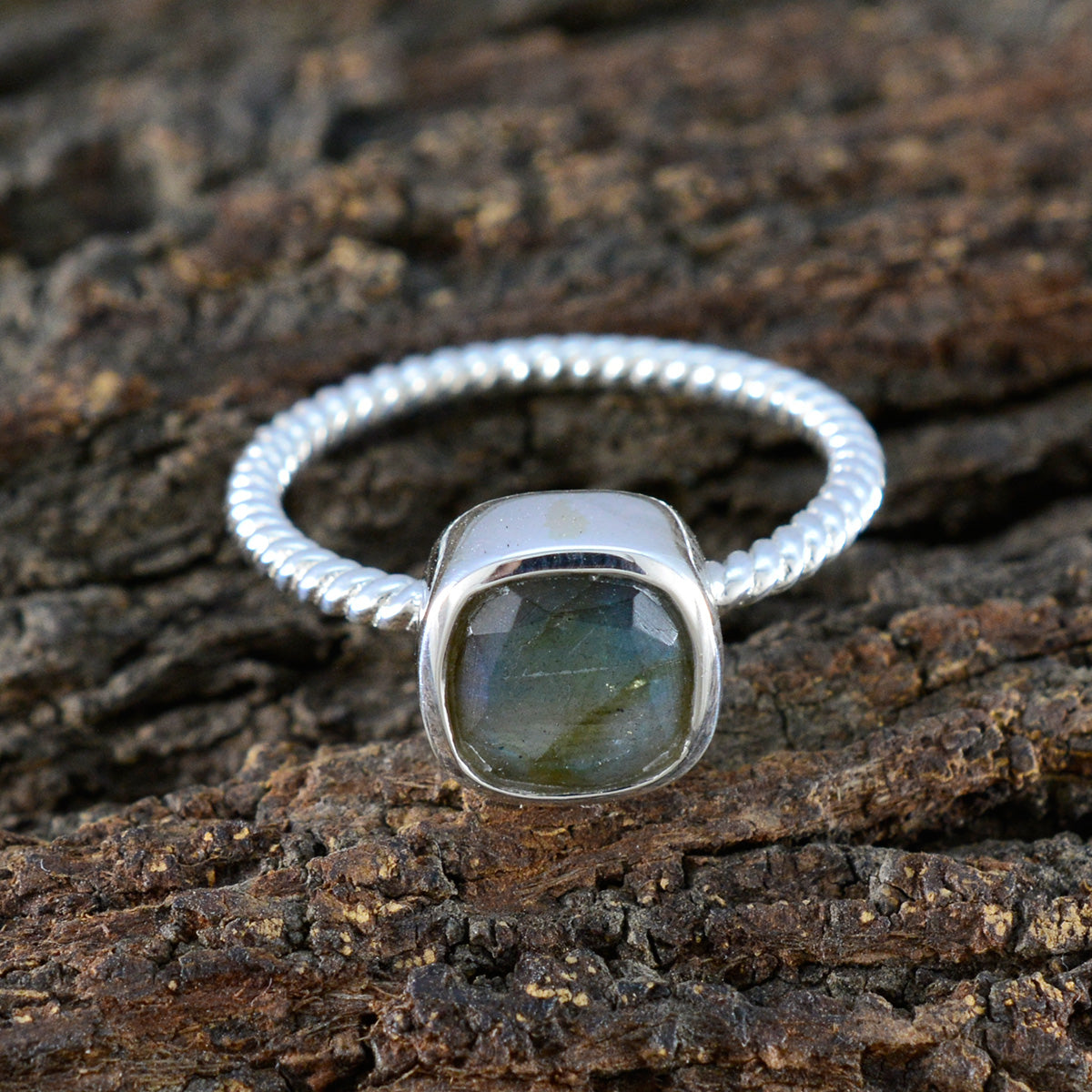Haruka Contemporary Grey Solitaire Ring