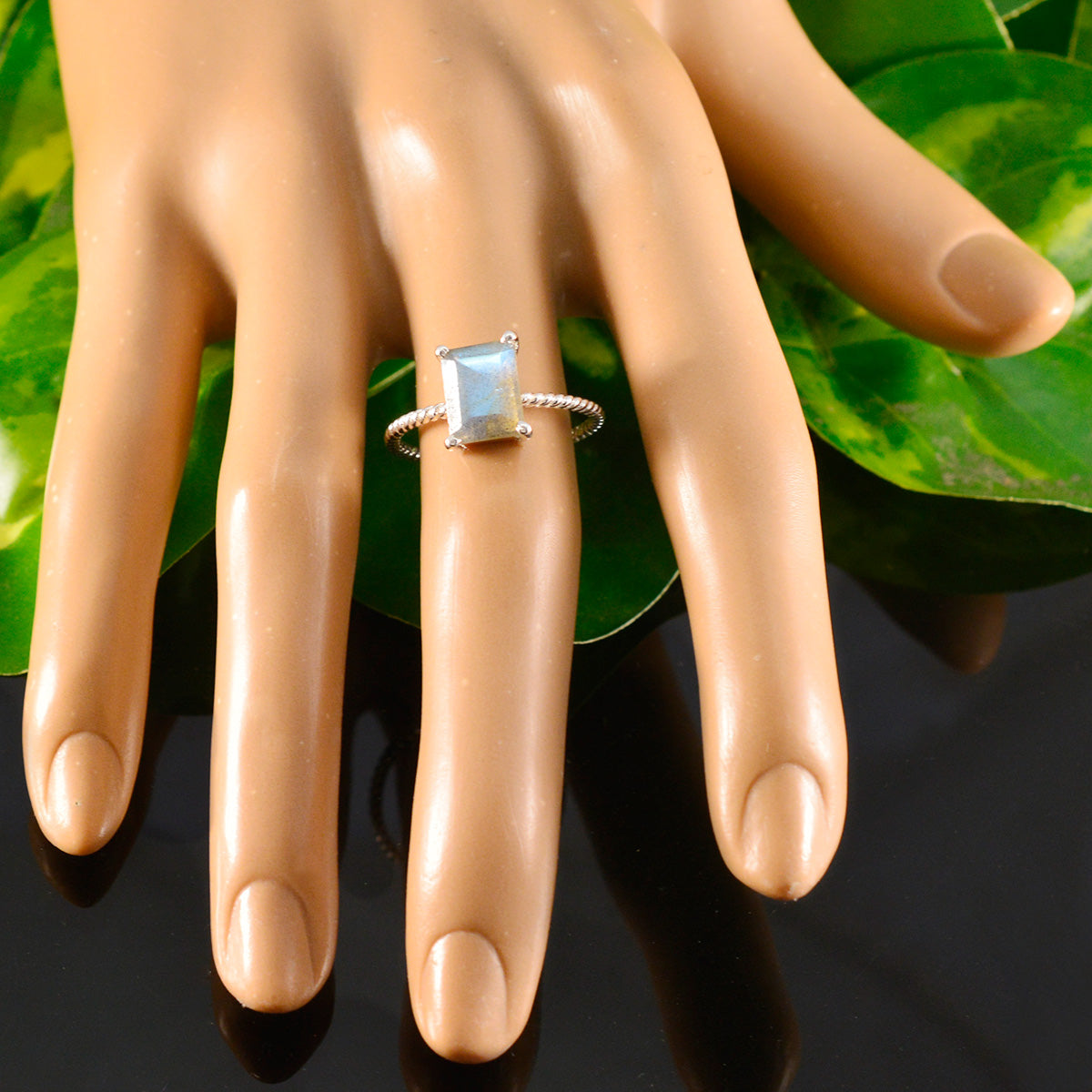Penelope Twist Grey Solitaire Ring