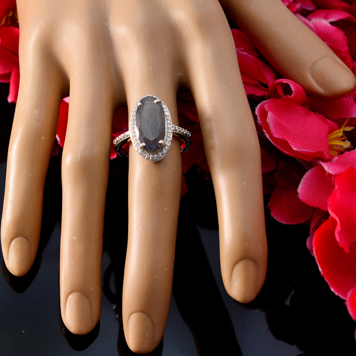Mariana Modern Grey Halo Ring