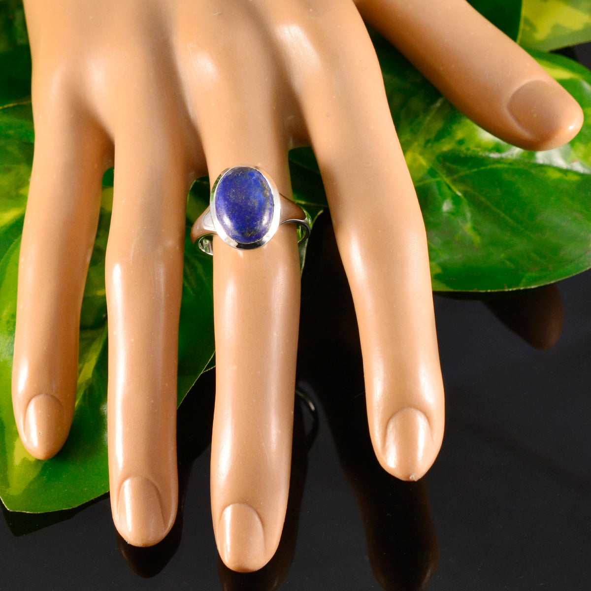 Araya Modern Blue Solitaire Ring