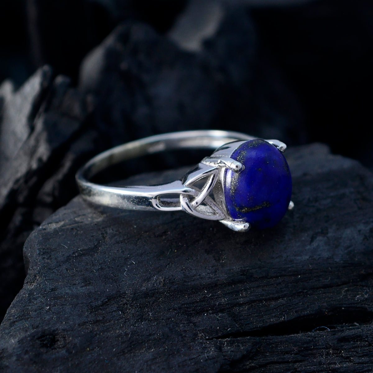 Lea Boho Blue Solitaire Ring