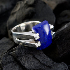Aaliyah Signet Blue Solitaire Ring