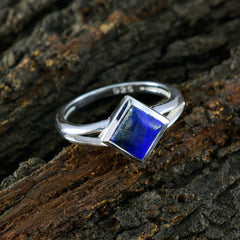 Emi Contemporary Blue Solitaire Ring