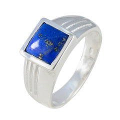 Lorena Graceful Blue Solitaire Ring