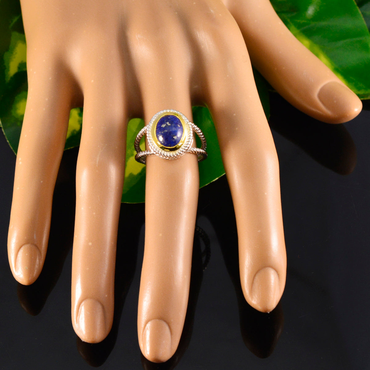 Ivana Rope-Wire Blue Solitaire Ring
