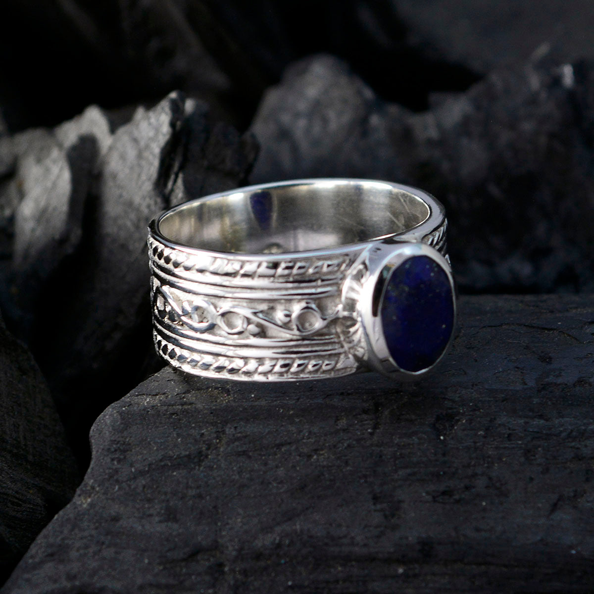 Lucy Art Deco Blue Solitaire Ring