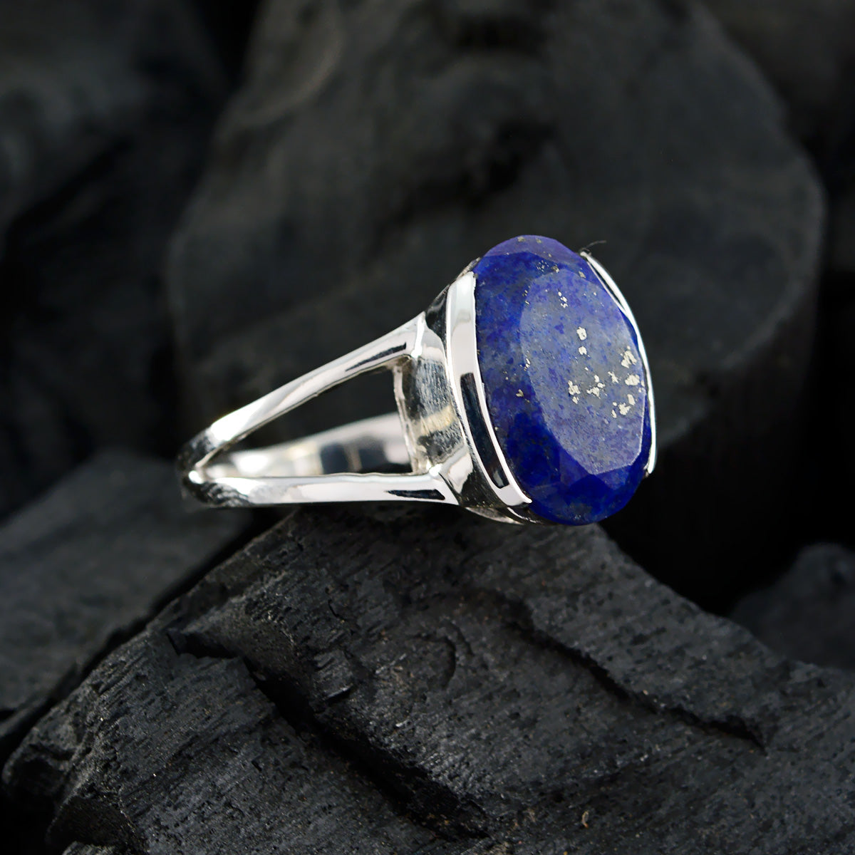 Nova Sophisticated Blue Solitaire Ring