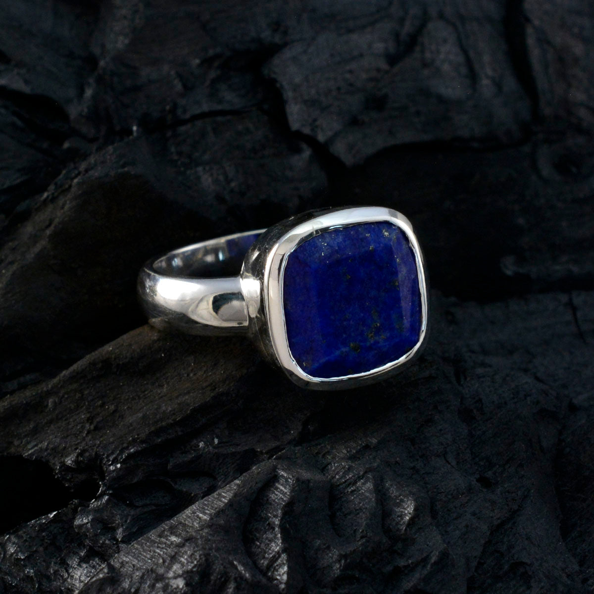 Lorena Modern Blue Solitaire Ring