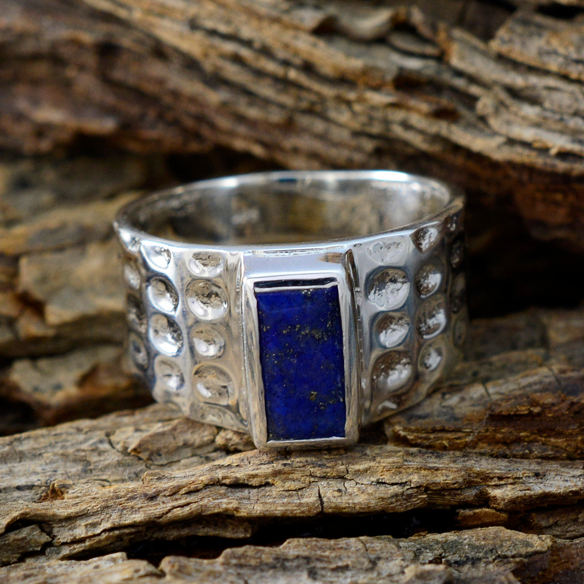 Zoe Signet Blue Solitaire Ring