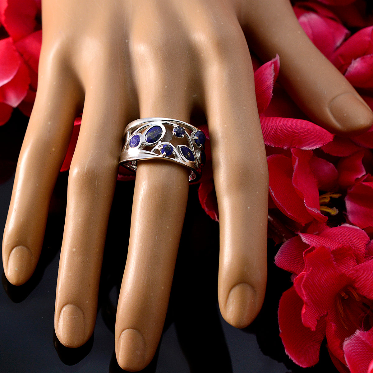 Nora Filigree Blue Hepta Ring