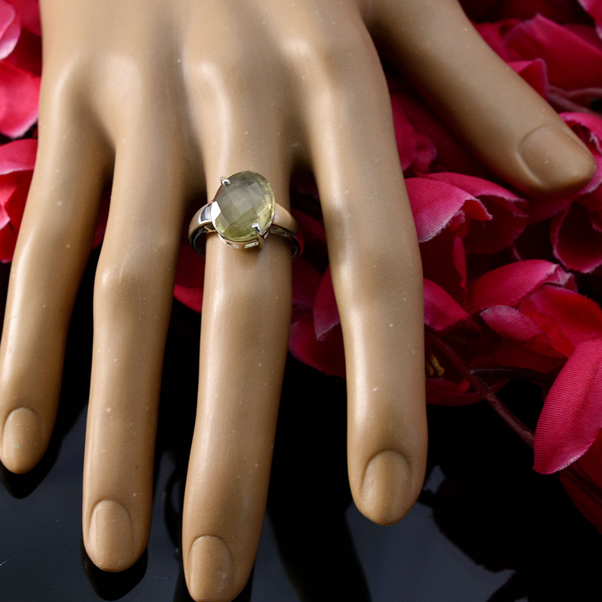 Saanvi Cultural Yellow Solitaire Ring