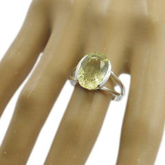 Siti Romantic Yellow Solitaire Ring