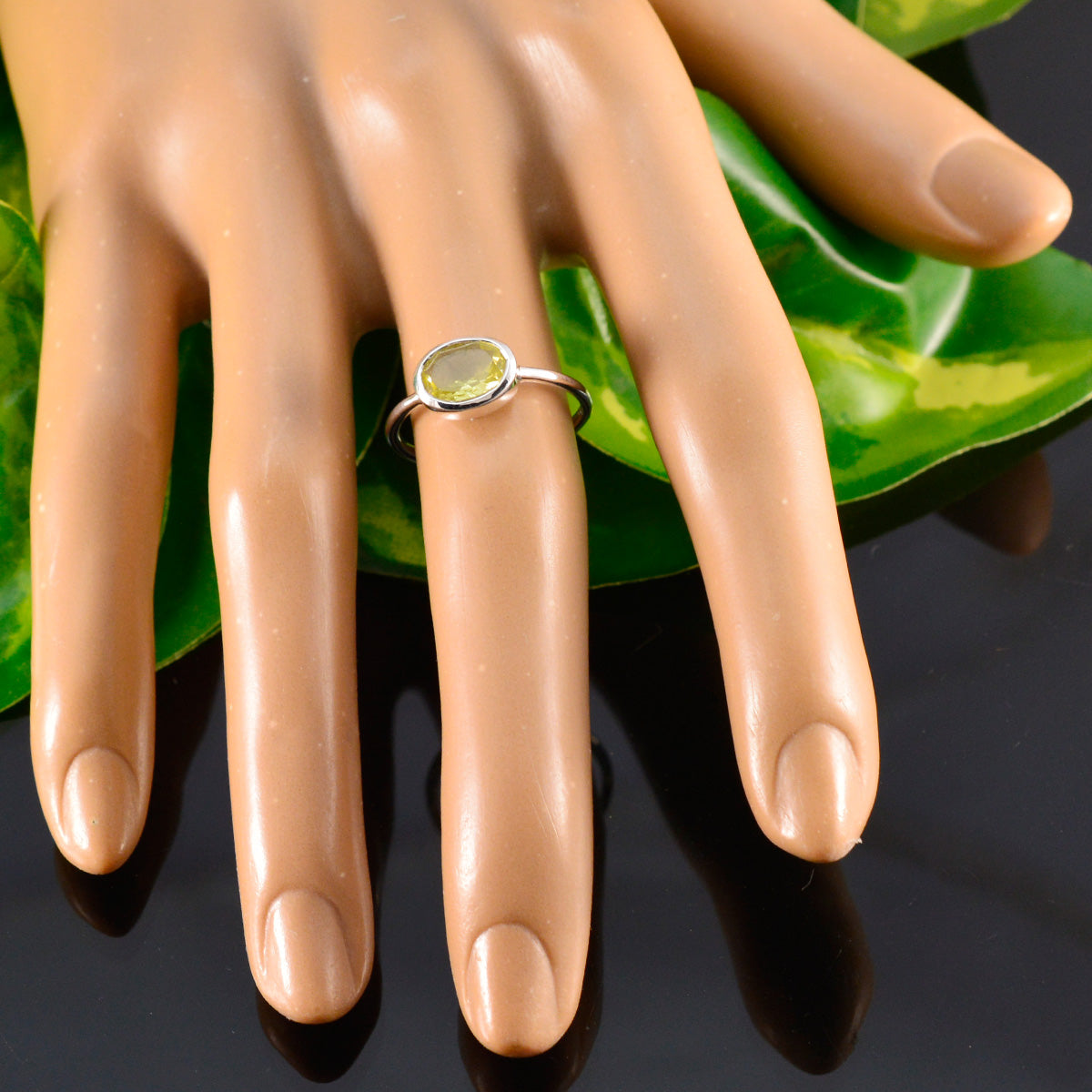 Ivy Feminine Yellow Solitaire Ring