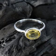 Putri Abstract Yellow Solitaire Ring