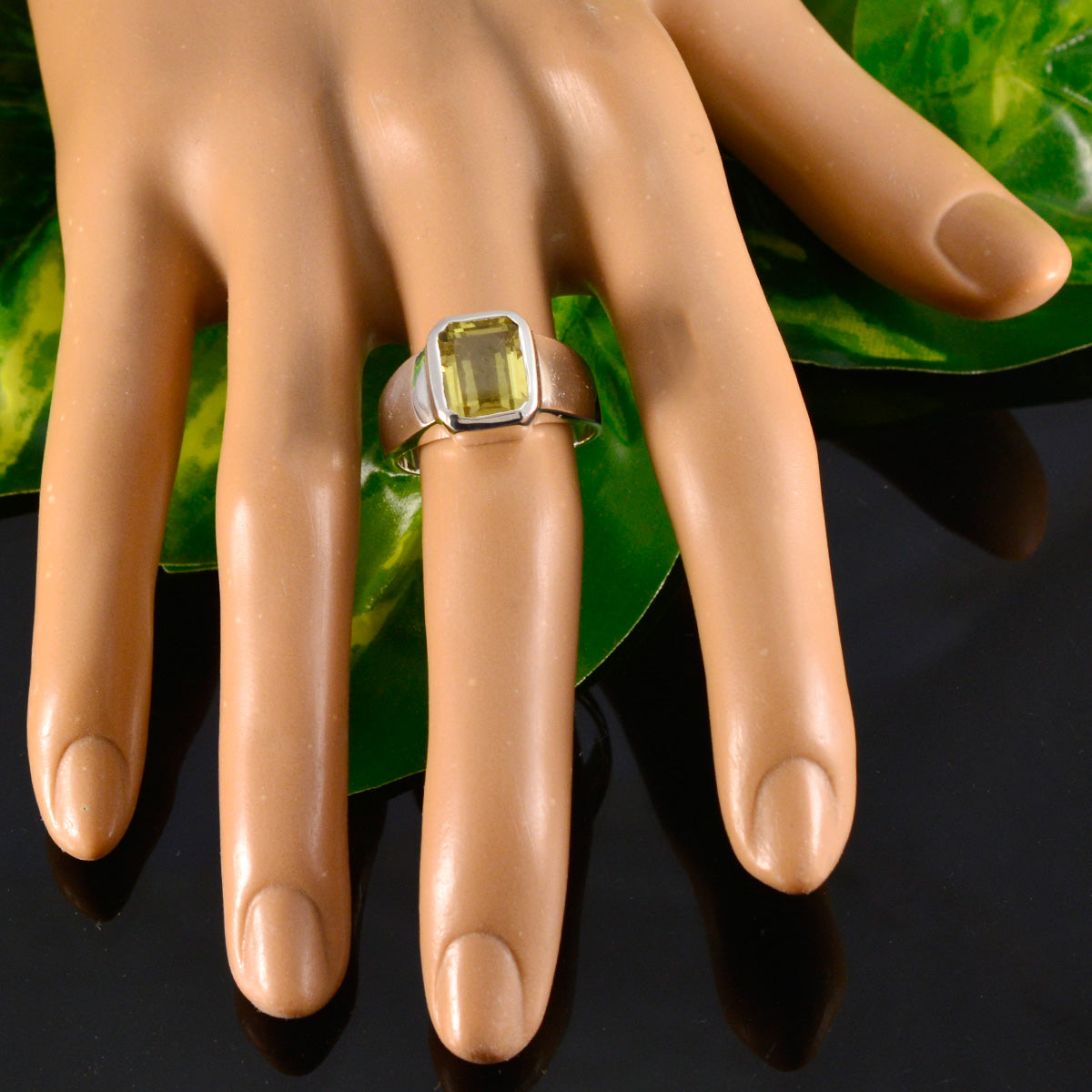 Ana Signet Yellow Solitaire Ring