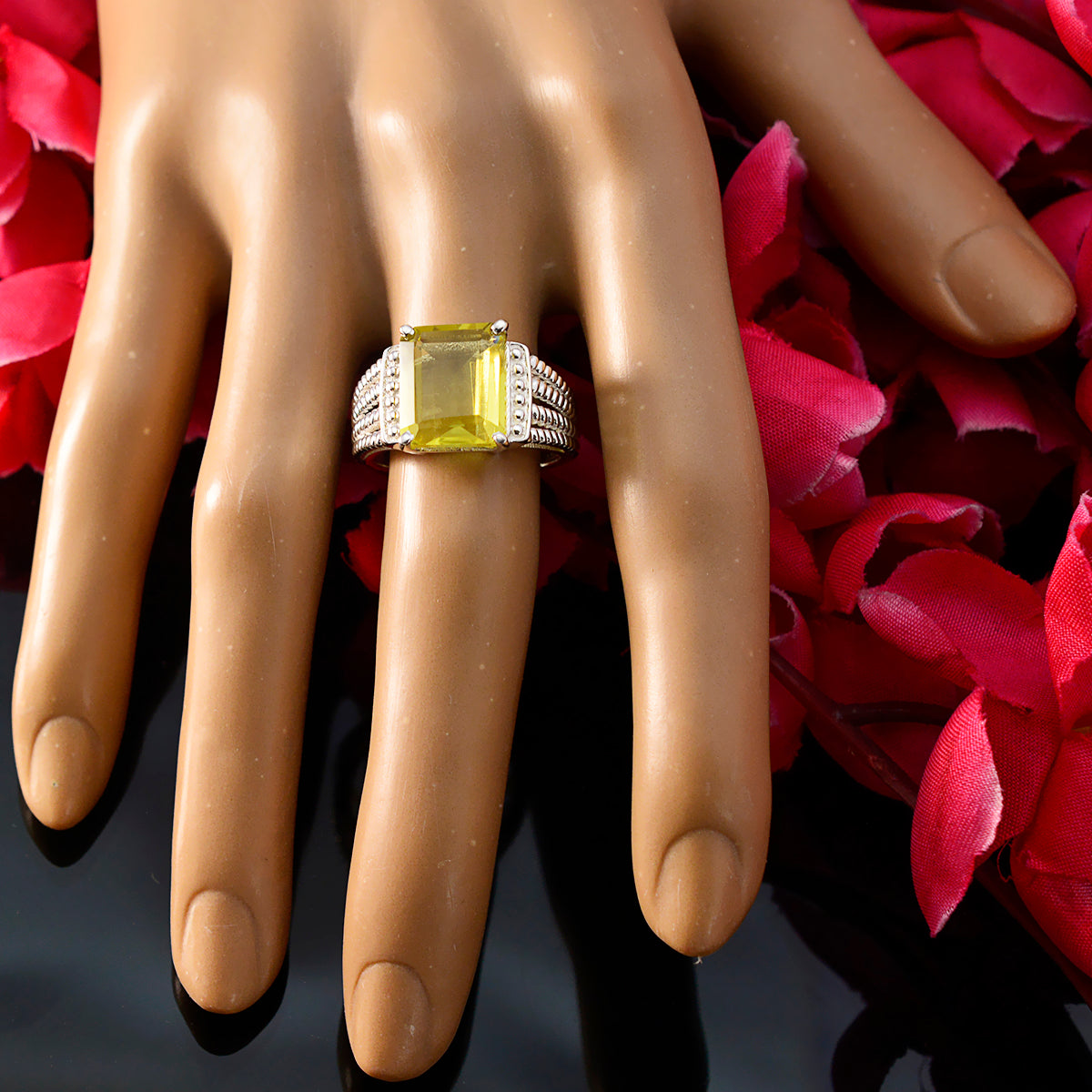 Lili Contemporary Yellow Solitaire Ring