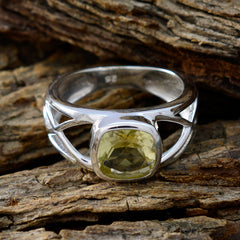 Stella Romantic Yellow Solitaire Ring