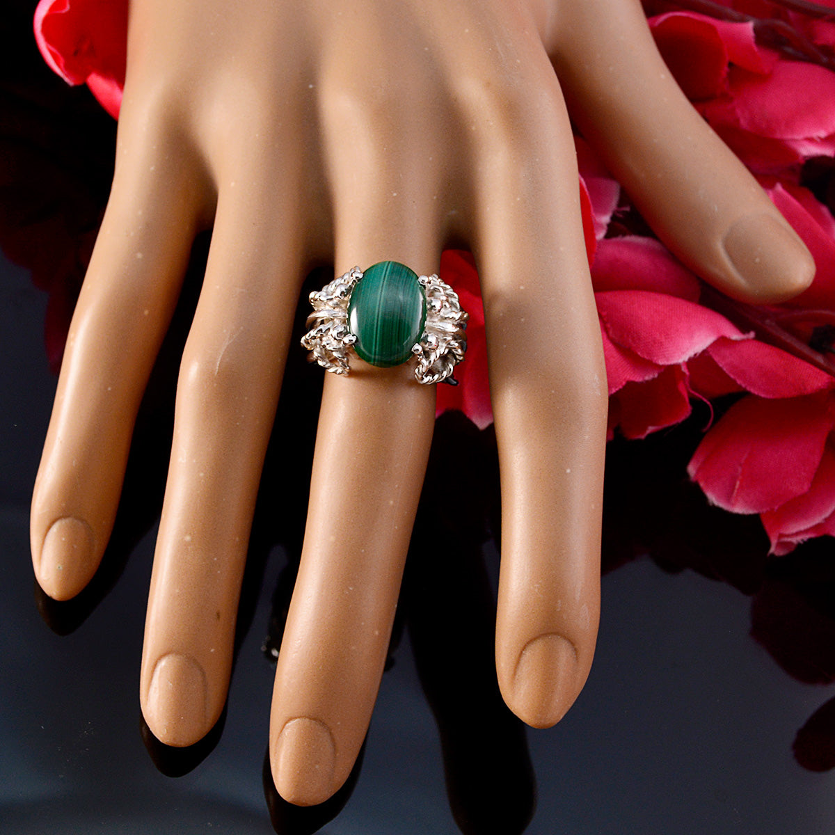 Agustina Rope-Wire Green Solitaire Ring