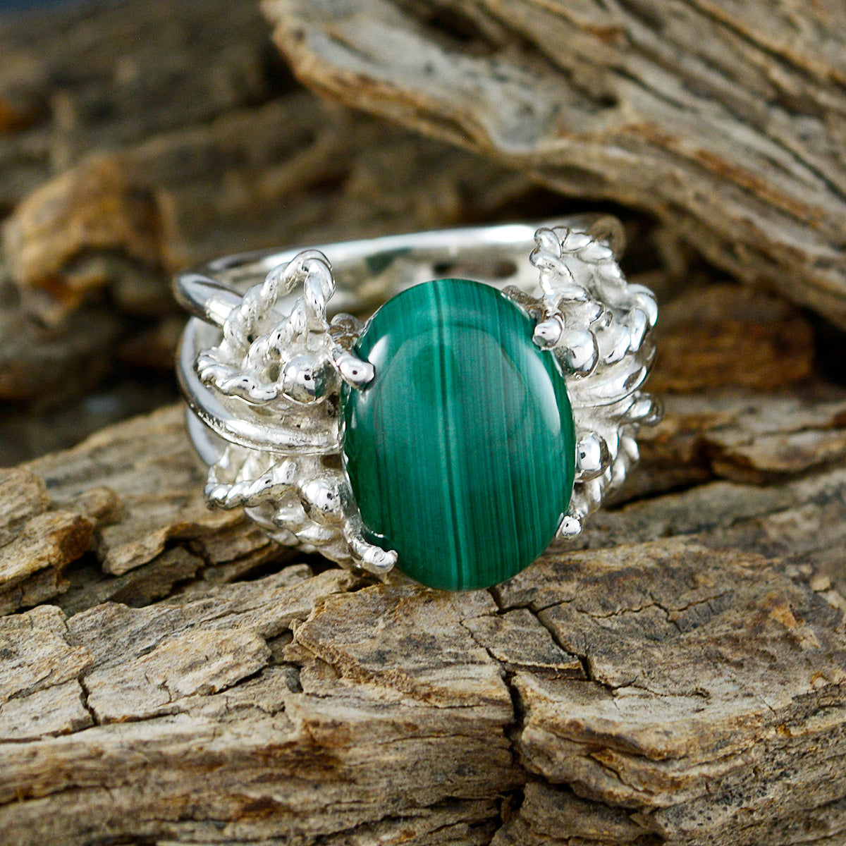 Agustina Rope-Wire Green Solitaire Ring