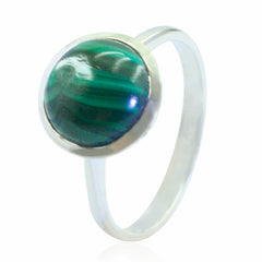 Rebeca Luxurious Green Solitaire Ring