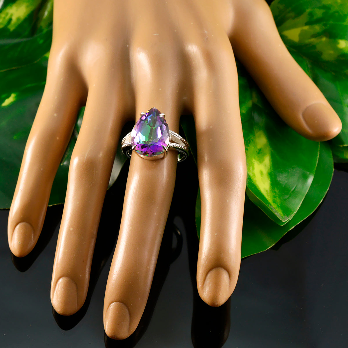 Maria Heart multicolor Solitaire Ring