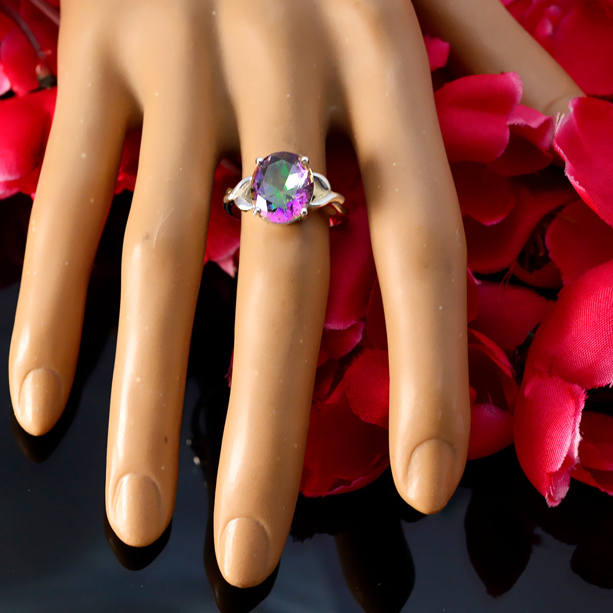 Leah Artisan multicolor Solitaire Ring