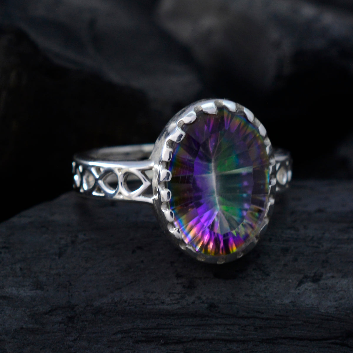 Skylar Filigree multicolor Solitaire Ring