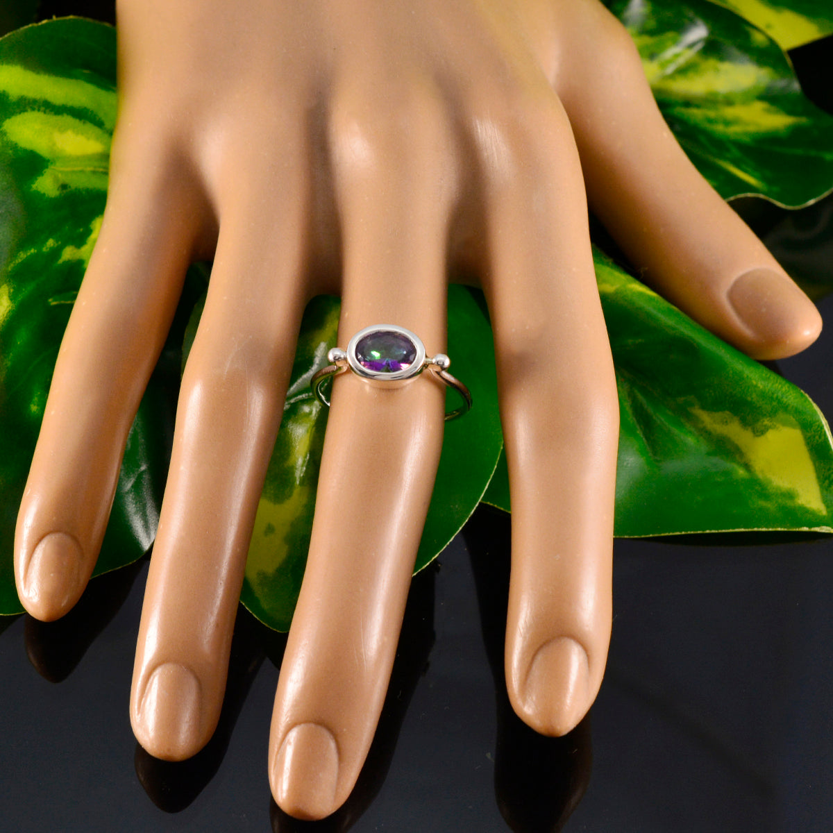 Charlotte Trendy multicolor Solitaire Ring