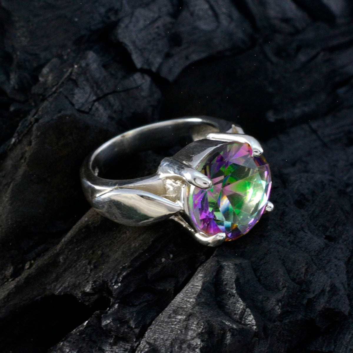 Daniela Luxurious multicolor Solitaire Ring