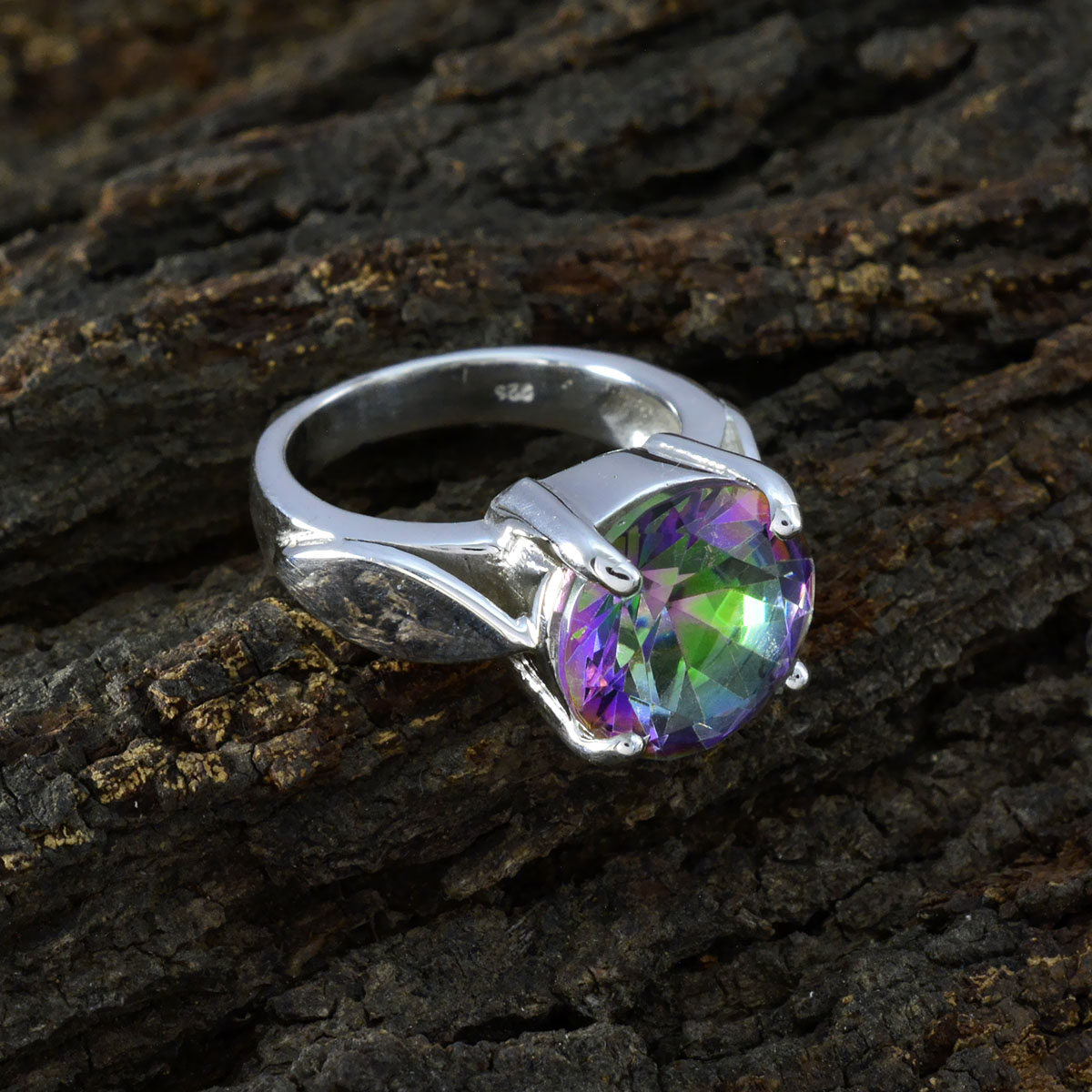 Daniela Luxurious multicolor Solitaire Ring