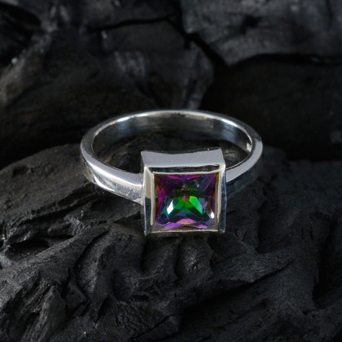 Luna Fairytale multicolor Solitaire Ring