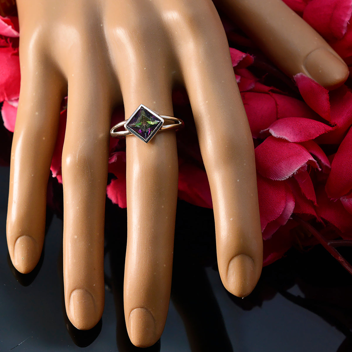 Nisa Trendy multicolor Solitaire Ring