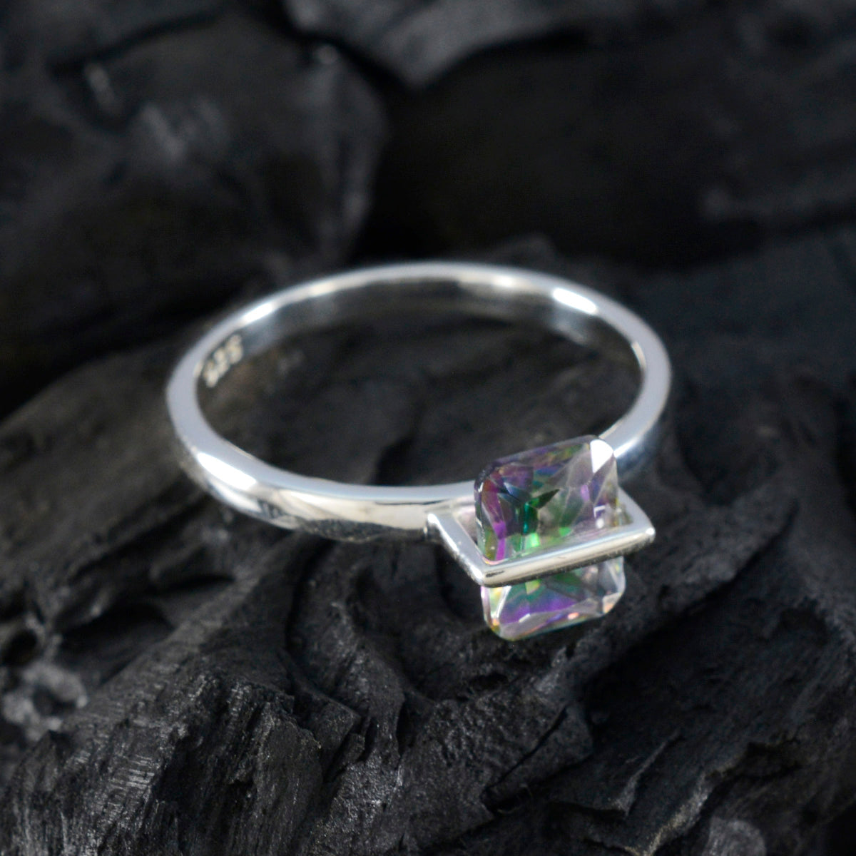 Ayaka Artisan multicolor Solitaire Ring
