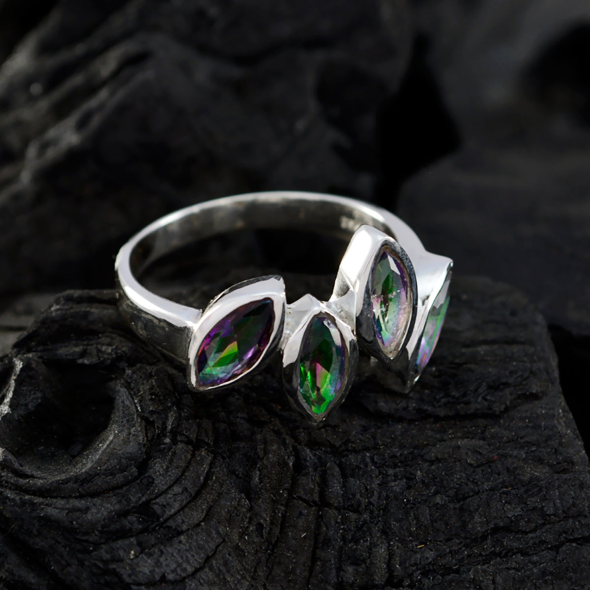 Patricia Glamorous multicolor quarter Ring