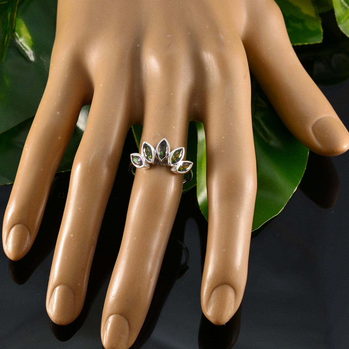 Hina crown multicolor Penta Ring