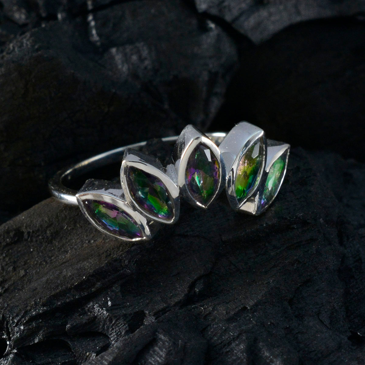 Hina crown multicolor Penta Ring